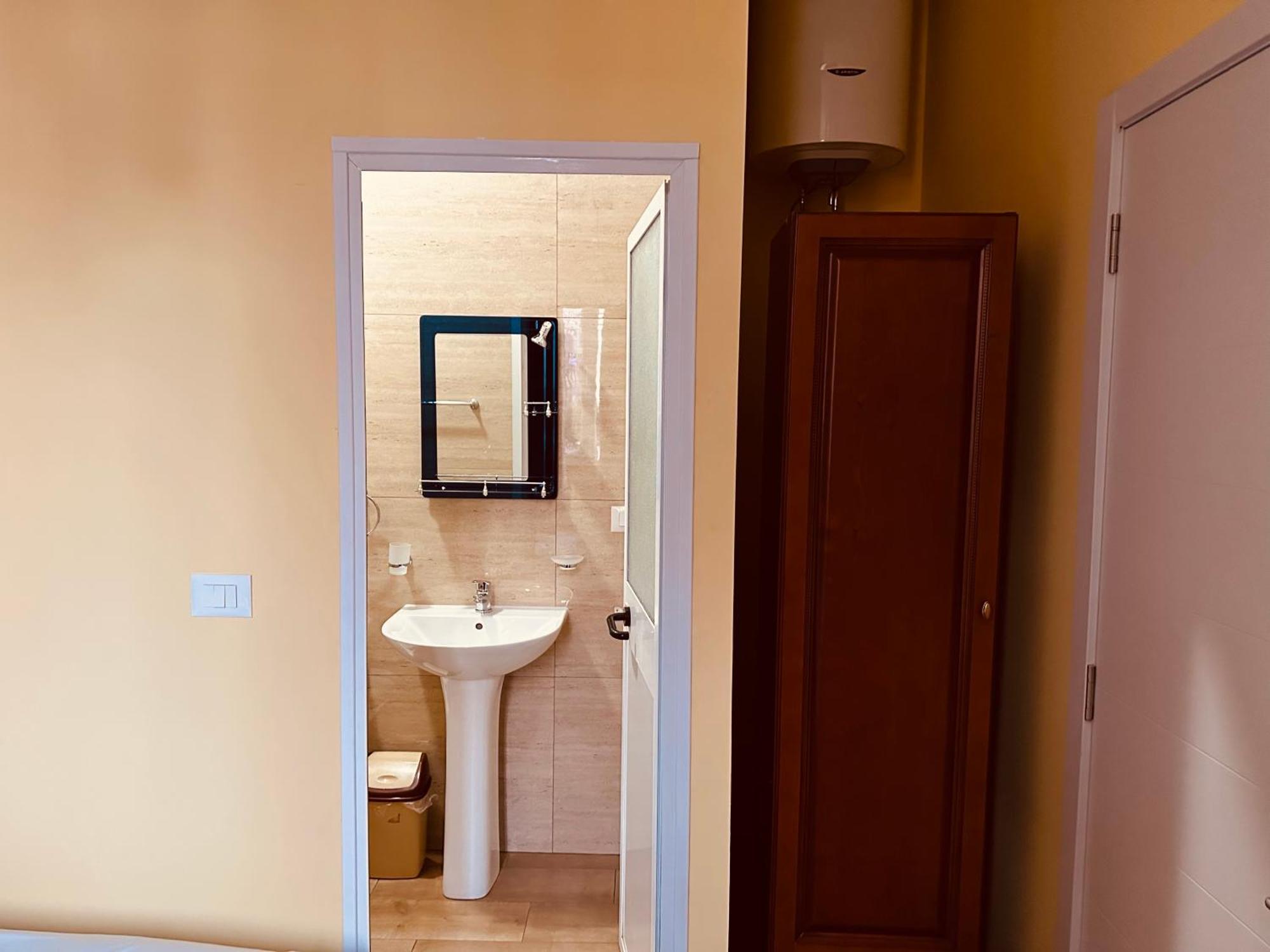 Auto Tana Guest House Tiran Dış mekan fotoğraf